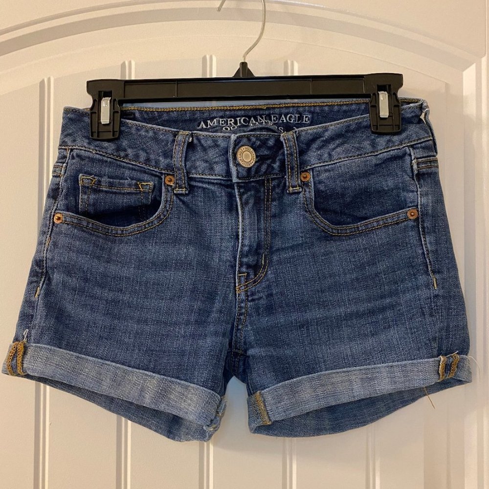American Eagle, size 4, midi jean shorts